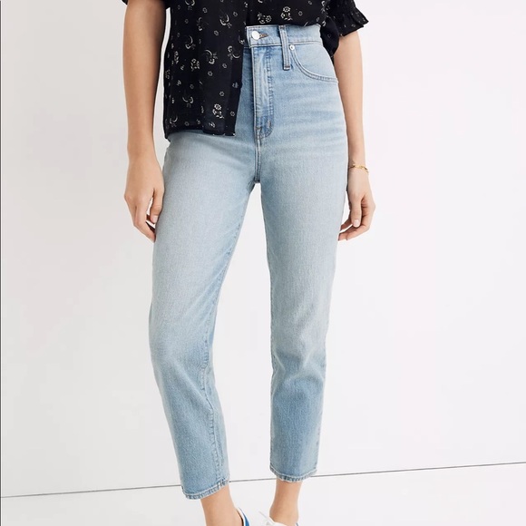 Madewell Denim - NWOT Madewell Classic Straight Jean